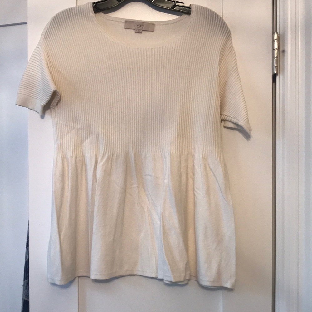 LOFT Cream colored ribbed top Small